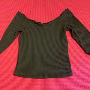 Green long sleeve top